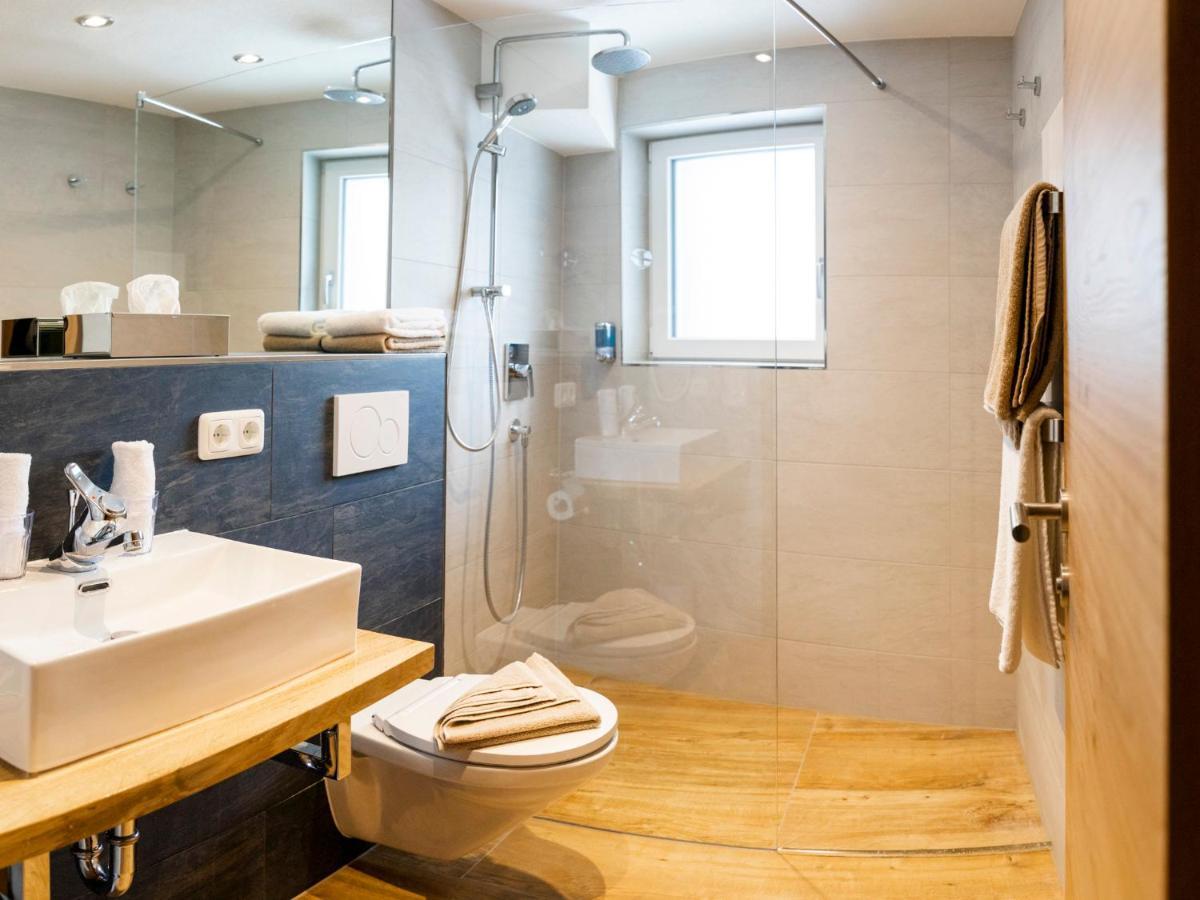 Hotel Montfort Σανκτ Αντόν αμ Άλμπεργκ Εξωτερικό φωτογραφία