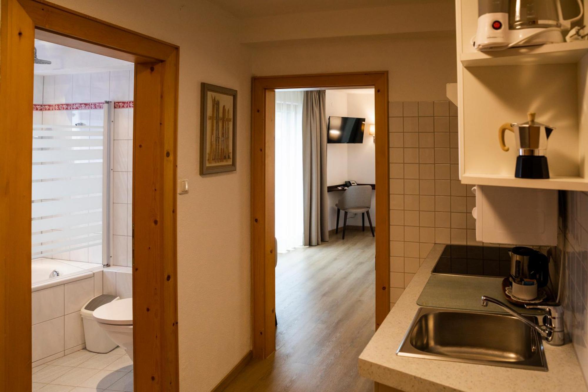 Hotel Montfort Σανκτ Αντόν αμ Άλμπεργκ Εξωτερικό φωτογραφία